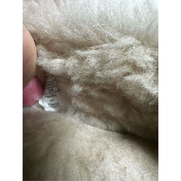 Ugg Ansley Light Grey Slippers Women’s Size 7 US /24 Japan See Description - Picture 10 of 11